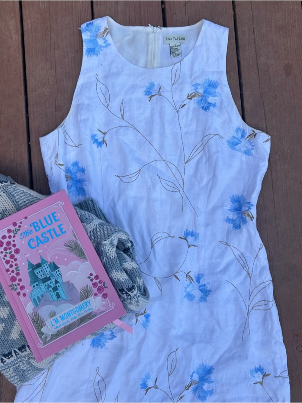 Vintage Ann Taylor Dress White Embroidered Linen Pencil Sheath Cocktail Dress 12